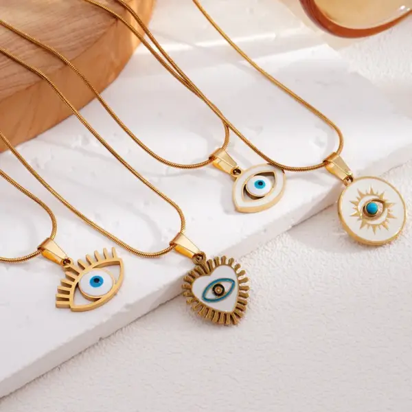 Wholesale Real Gold Plated 304 Stainless Steel 316 Stainless Steel PVD Coated Devil's Eye Waterproof Non Tarnish Glam Retro Pendant Necklace For Women's