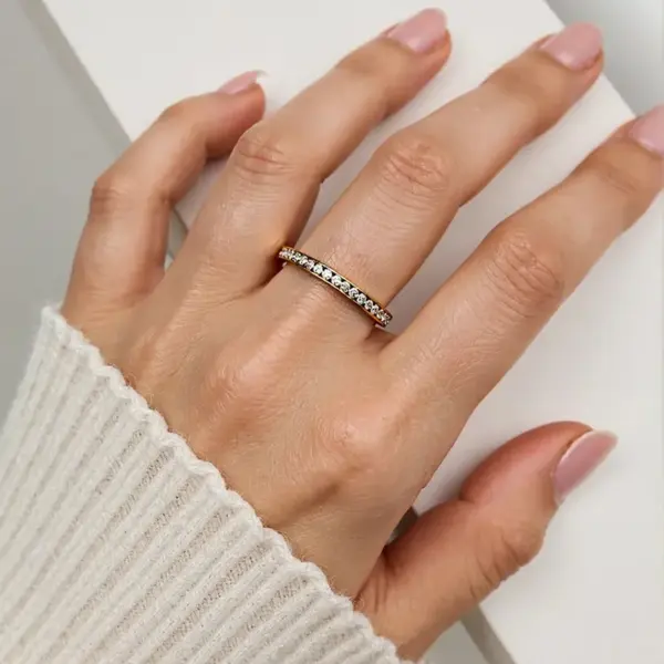 Wholesale Stackable Single Row Flash Diamond Ring Autumn Winter Fashionable Stainless Steel Gold Plated Fingertip Ring Versatile Jewelry Accessory