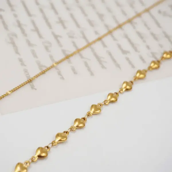 Wholesale Ferroalloy Heart Shape Vacuum Plating Real Gold Plated IG Style Casual Simple Style Waterproof Non Tarnish Handmade Gold Anklet