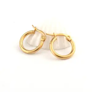 14mm Gold Ear Clip