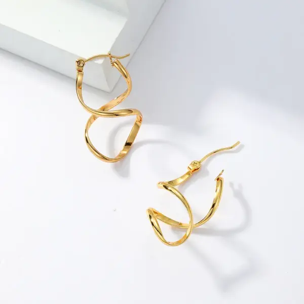Wholesale 1 Pair Elegant Simple Style Irregular Geometric Plating 201 Stainless Steel 18K Gold Plated Earrings