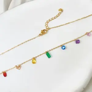 Color Zircon Necklace O-Shaped Chain / Gold