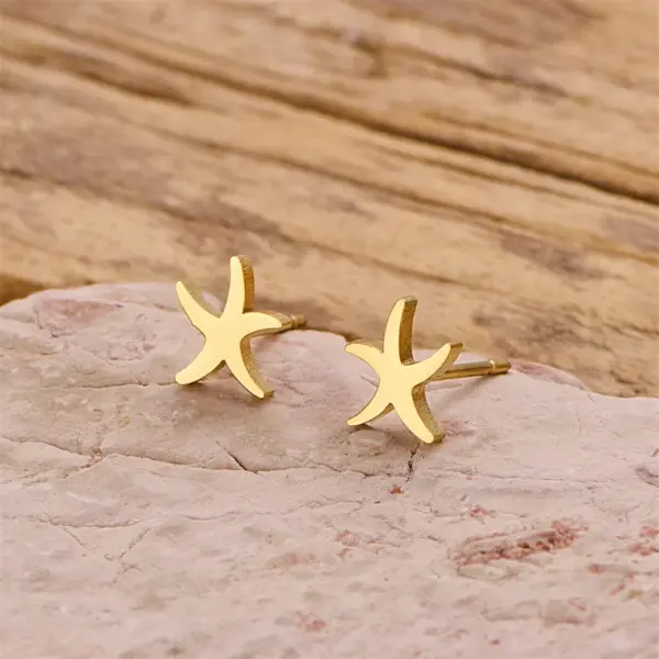 Wholesale PVD Coated 18K Gold Real Gold Plated Starfish 304 Stainless Steel Elegant Simple Style Classic Style Waterproof Non Tarnish Ear Studs