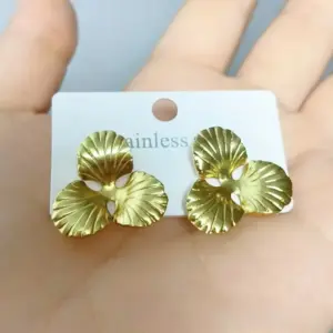Gold Earrings083 / 18k