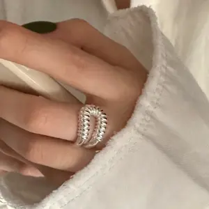 JZ0740 / Adjustable Opening