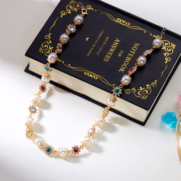 Wholesale Cross-border New Ins Hot Pearl Colored Diamond Flower Necklace Niche Fashion All-match Dopamine Multicolor Clavicle Chain