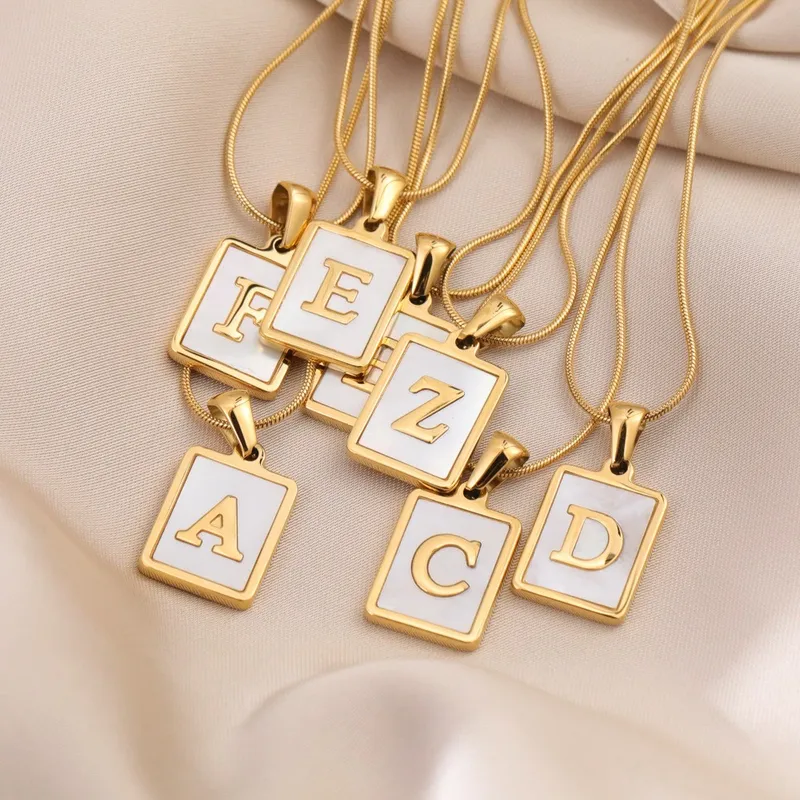 Wholesale Stainless Steel 18K Gold Plated Casual Commute Plating Inlay Letter Shell Pendant Necklace