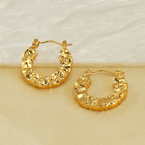 Wholesale 1 Pair Simple Style Water Droplets Polishing Gold Plated Stainless Steel Titanium Steel 18K Gold Plated Earrings