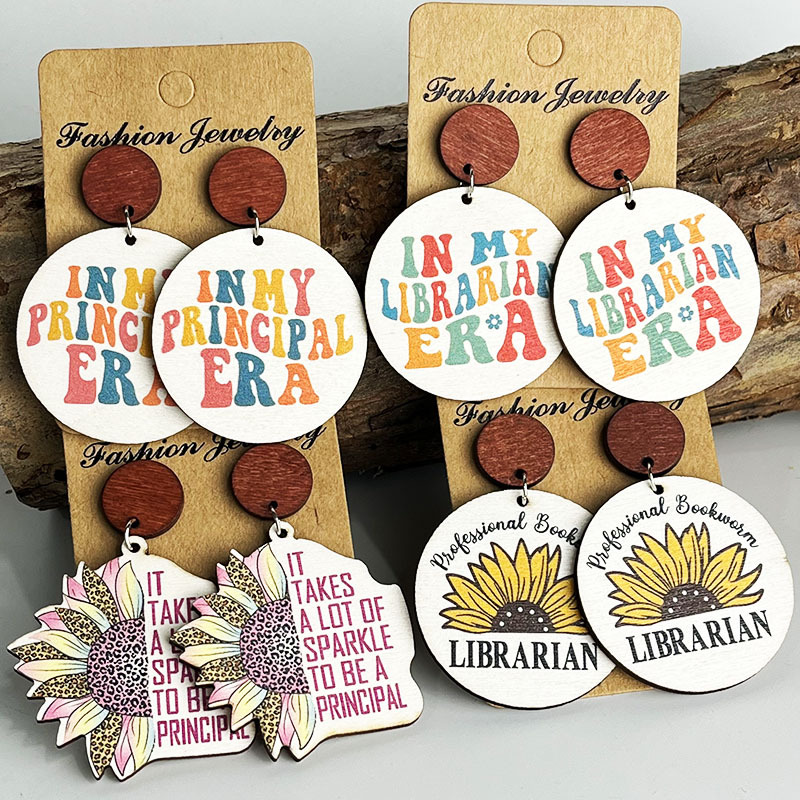 Wholesale Cross-border sply teacher gift school teacher librarian principal earops suower wooden colorful letters