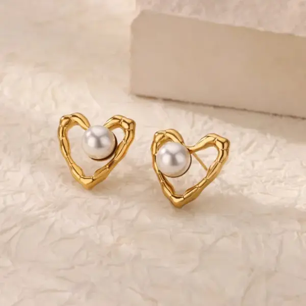 PVD Coated Real Gold Plated Geometric Star Heart Shape 304 Stainless Steel Imitation Pearl Retro Sweet Waterproof Non Tarnish Ear Studs