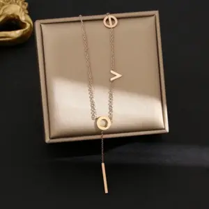 8279-Rose / Gold