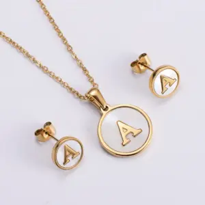 Wholesale PVD Coated 18K Gold Plated Letter Stainless Steel Simple Style Waterproof Non Tarnish