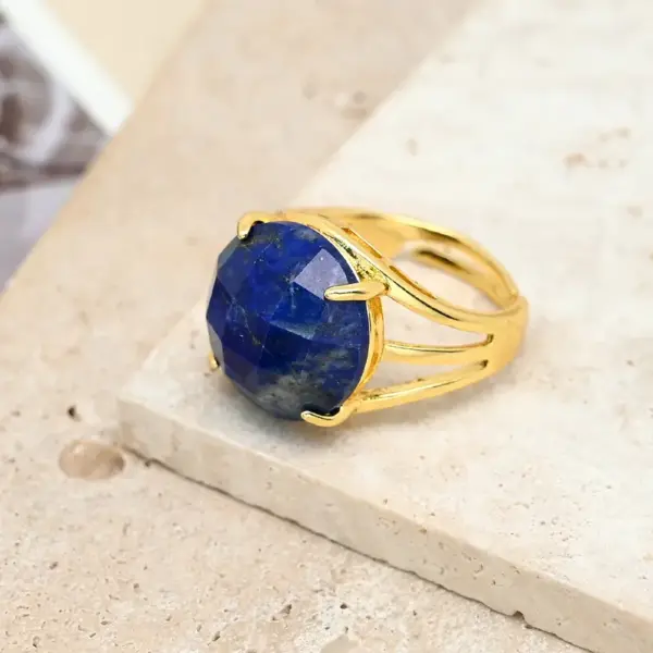 Wholesale Casual Modern Style Simple Style Round Natural Stone Copper 18K Gold Plated Amethyst Green Aventurine Lapis Lazuli Rings In Bulk