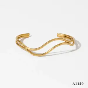 Gold Bracelet A1120