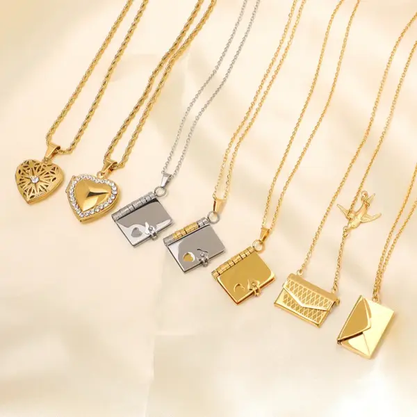 Wholesale Golden Plated 201 Stainless Steel Electroplated Zircon Envelope Heart Shape Cable Chain Pendant Necklace