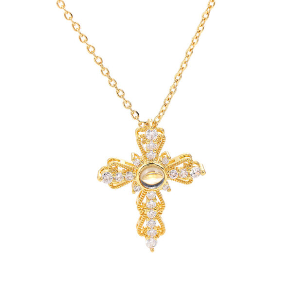 Wholesale Amazon Light Luxury Swan Necklace Design Sense Hundred Languages Projection Necklace European and American Elegant O-Word Titanium Steel Necklace