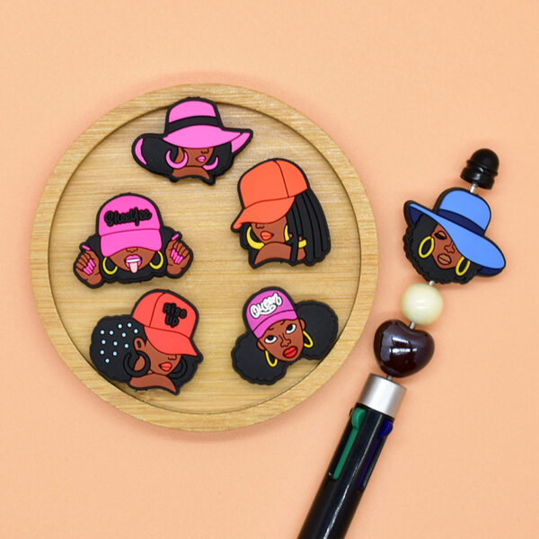 Wholesale Random 100pcs Black Girl Beaded PVC Soft Rubber Beads