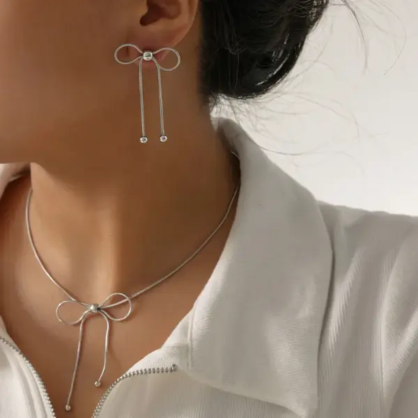 Wholesale 304 Stainless Steel Bow Knot PVD Coated Real Gold Plated IG Style Simple Style Waterproof Non Tarnish Gold Silver Earrings Necklace