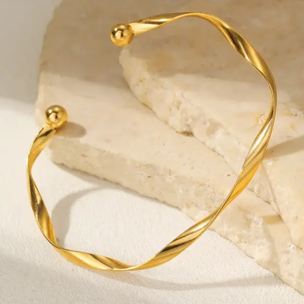 Simple Style Solid Color 304 Stainless Steel Stainless Steel Bracelets In Bulk