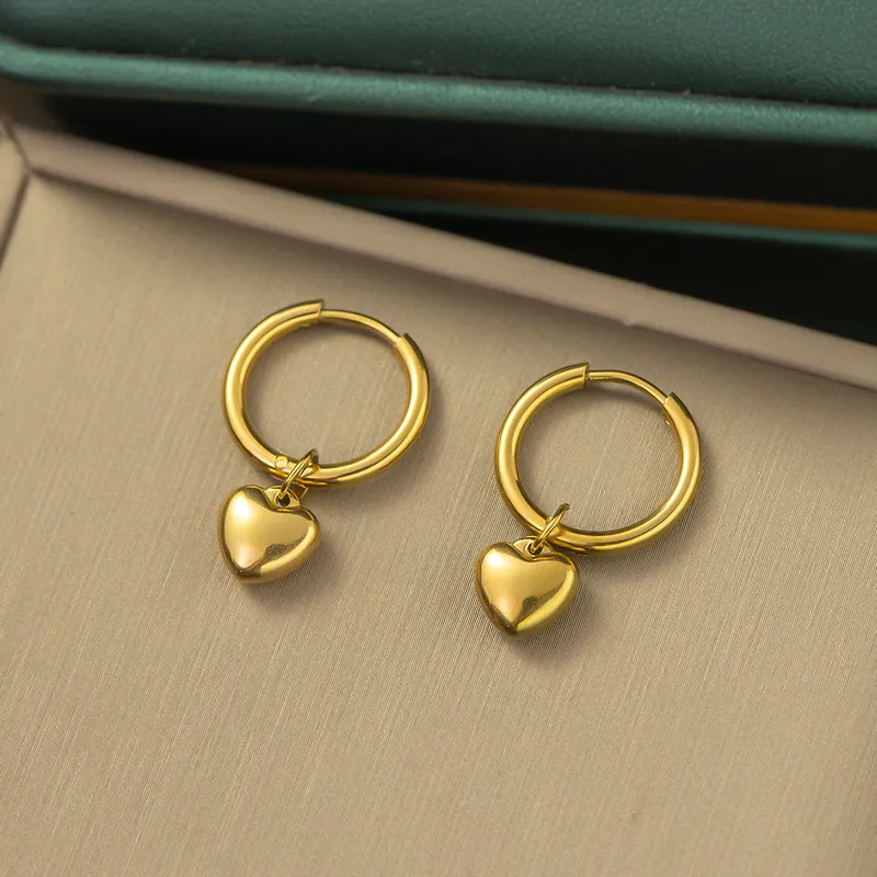 Wholesale PVD Coated Real Gold Plated 18K Gold Heart Shape 304 Stainless Steel Sweet Simple Style Waterproof Non Tarnish Drop Earrings