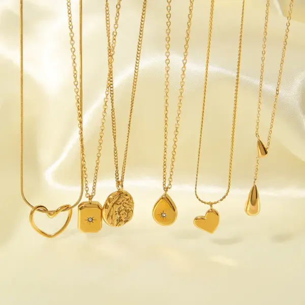 Wholesale PVD Coated 18K Gold Real Gold Plated Water Droplets Heart Shape 304 Stainless Steel Simple Style Waterproof Non Tarnish 304 Stainless Steel Necklace