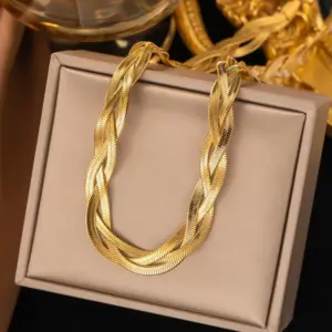 13 [Ah200] Three-Strand Blade Chain Necklace / Gold