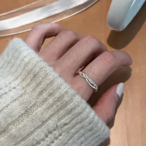 JZ1381 / Adjustable Opening