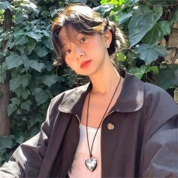 Wholesale South Korea fever love pendant necklace female high sense small long sweater chain explosion autumn and winter accessories