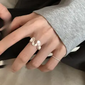 JZ0485 / Adjustable Opening