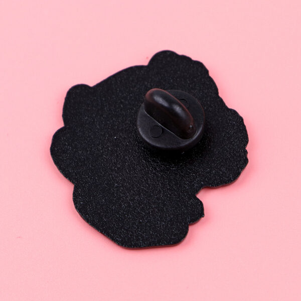 oly-96c29651eac0fbae100313678feb304c Wholesale Cat quote brooches, cartoon metal badges, creative English letter jewelry