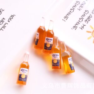 Yellow wine bottle (white bottle cap)