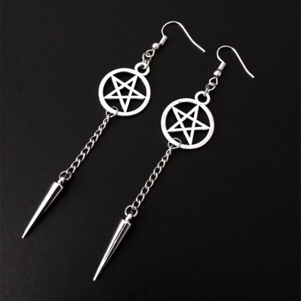 Wholesale Five-inted Star Sword Daer Earrings Gothic Diablo Sernatural wer Earrings Friendship Gift Manufacturers