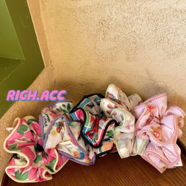 Wholesale [Real shot] South Korea fabric quality huge cute cartoon oil painting fabric large intestine hair ring ponytail head rope