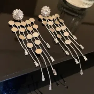 101# Silver Needle-Silver Tassel