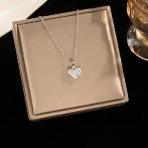 Silver, Zircon Made Heart