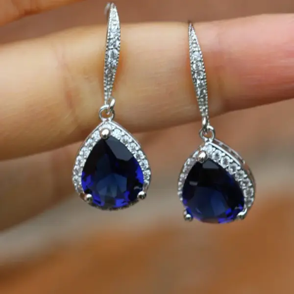 Wholesale Fashion Full Water Drop Shaped Zircon Copper Earrings Wholesale