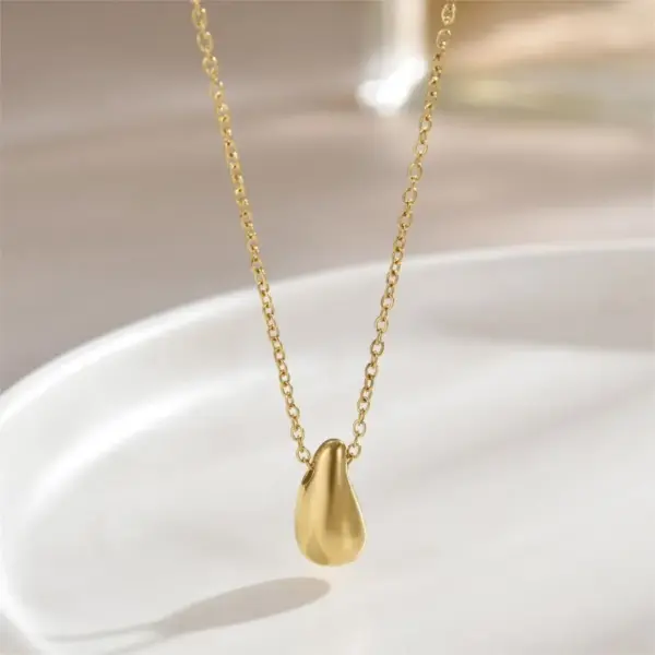 PVD Coated 18K Gold Plated Water Droplets 304 Stainless Steel Vintage Style Waterproof Non Tarnish 304 Stainless Steel Pendant Necklace