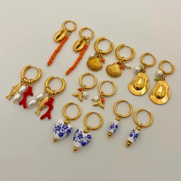 Wholesale 304 Stainless Steel Geometric PVD Coated 18K Real Gold Plated Real Gold Plated Simple Style Classic Style Waterproof Non Tarnish Charm Sleeper Hoop Earrings Drop Earrings