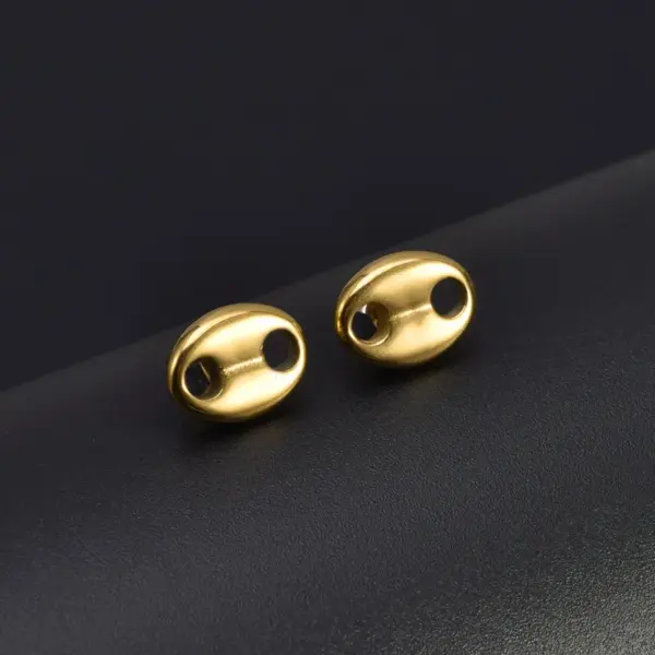 Wholesale 18K Real Gold Plated 304 Stainless Steel PVD Coated Stone-Free Oval Waterproof Non Tarnish Simple Style Ear Studs For Women'S