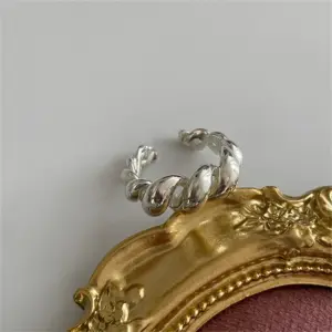 JZ0428 / Adjustable Opening