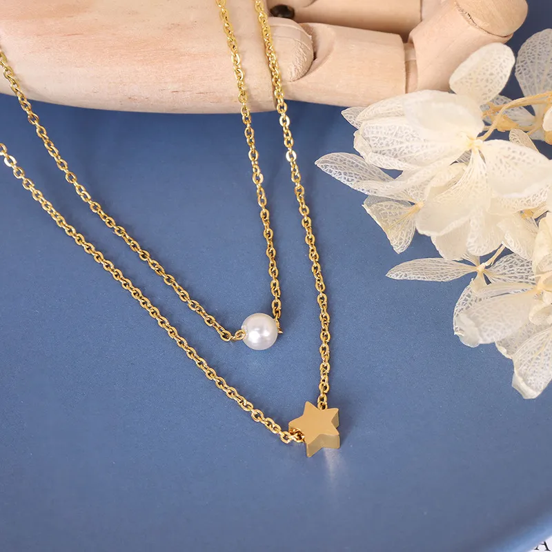 Wholesale PVD Coated Real Gold Plated 18K Gold Star 304 Stainless Steel Fashion Waterproof Non Tarnish 304 Stainless Steel Necklace