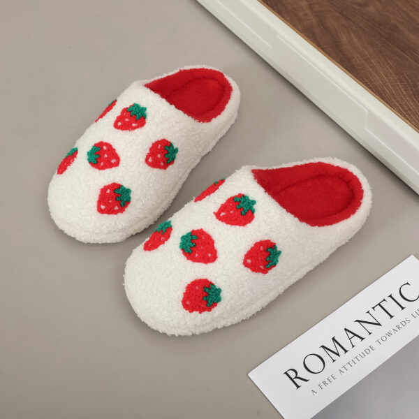 Wholesale 25 New Ins Style Cross-Border Strawberry Cotton Slippers for Women, Fashionable and Warm Home Autumn and Winter Wool Slippers in Stock