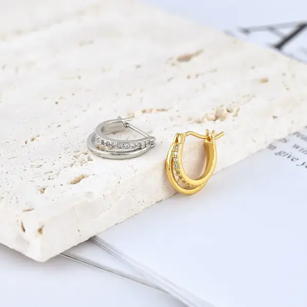 Wholesale Simple Style Geometric Plating Metal Artificial Gemstones Copper Earrings