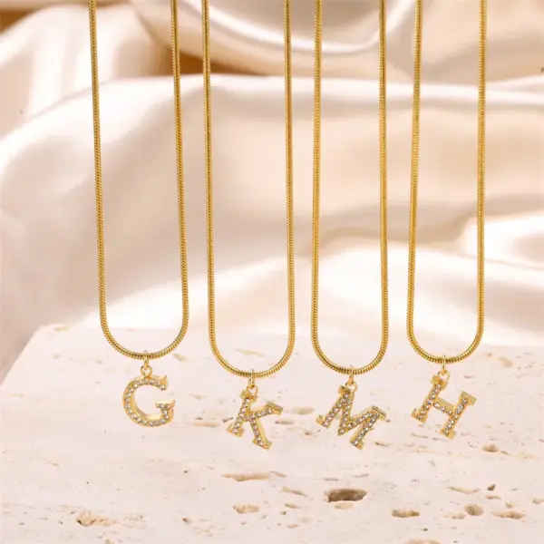 PVD Coated Letter Stainless Steel Sweet Simple Style Artistic 304 Stainless Steel Pendant Necklace