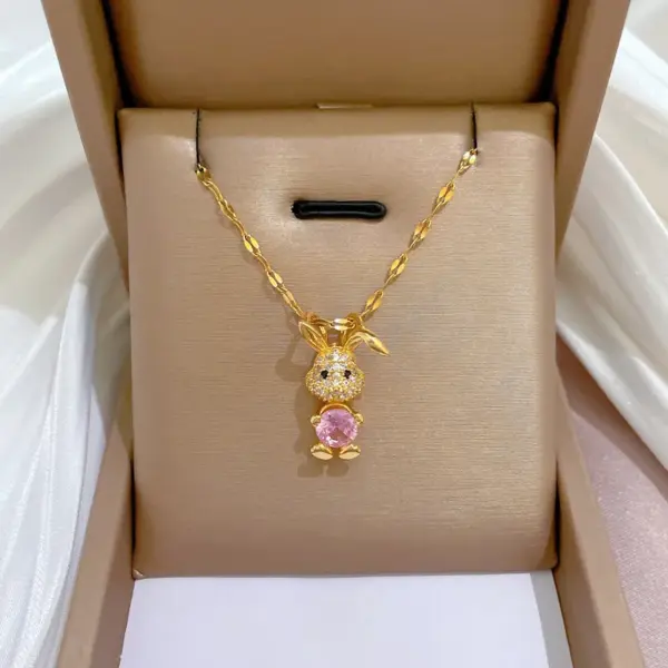 Wholesale Fashion Rabbit Titanium Steel Copper Inlay Artificial Diamond Pendant Necklace