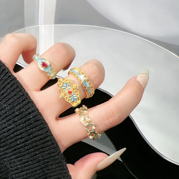 Wholesale Little Red Book Explosive Guofeng Burned Blue Lace Enamel Niche Ring Women's Light Luxury Fashion High-end Elegant Finger Ring