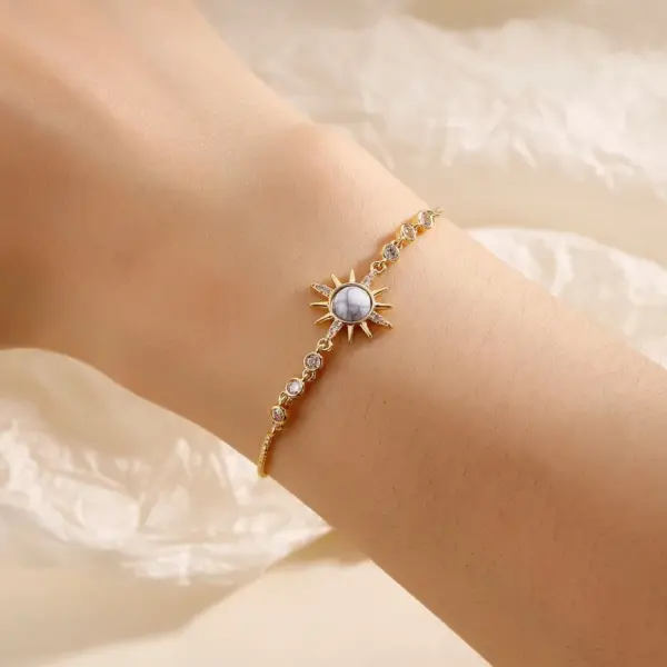 Wholesale Copper 18K Gold Plated Basic Modern Style Classic Style Plating Inlay Sun Turquoise Zircon Bracelets