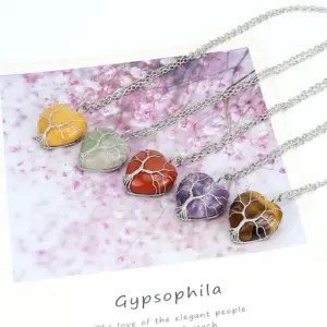 Wholesale Simple Style Heart Shape Natural Stone Ferroalloy Knitting Pendant Necklace