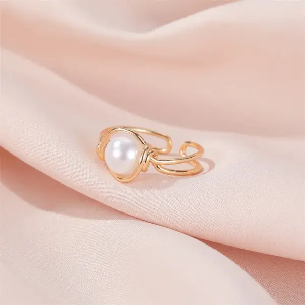 Wholesale Korean Pearl Copper Rings Sweet Simple Pearl Ring Knotted Mouth Ring Ladies Index Finger Ring Wholesale Nihaojewelry