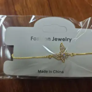 Butterfly Bracelet / Gold